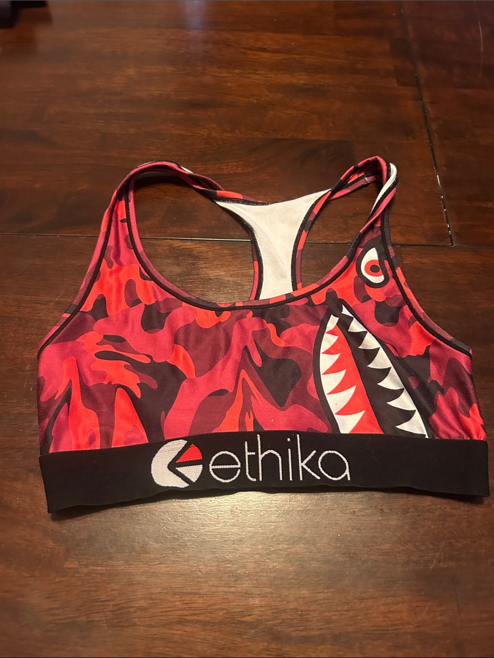 ethika Women's Red & Black Camo Shark Sports Bra